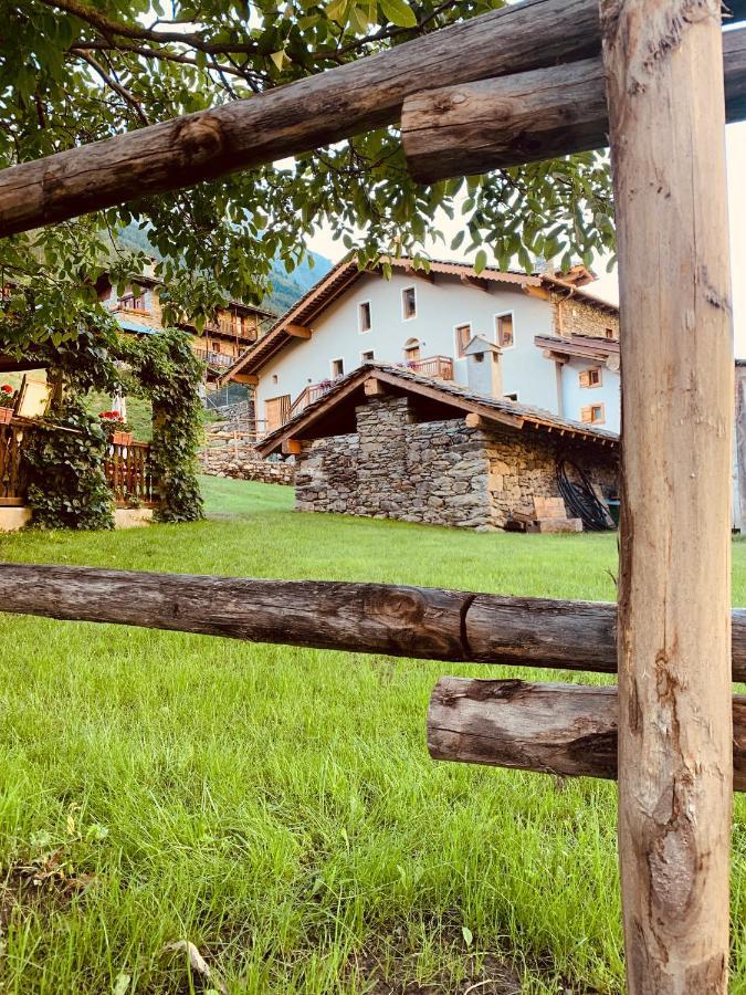Апартаменти Lo Paglier - Le Four Des Alpes Rhemes-Saint-Georges Екстер'єр фото